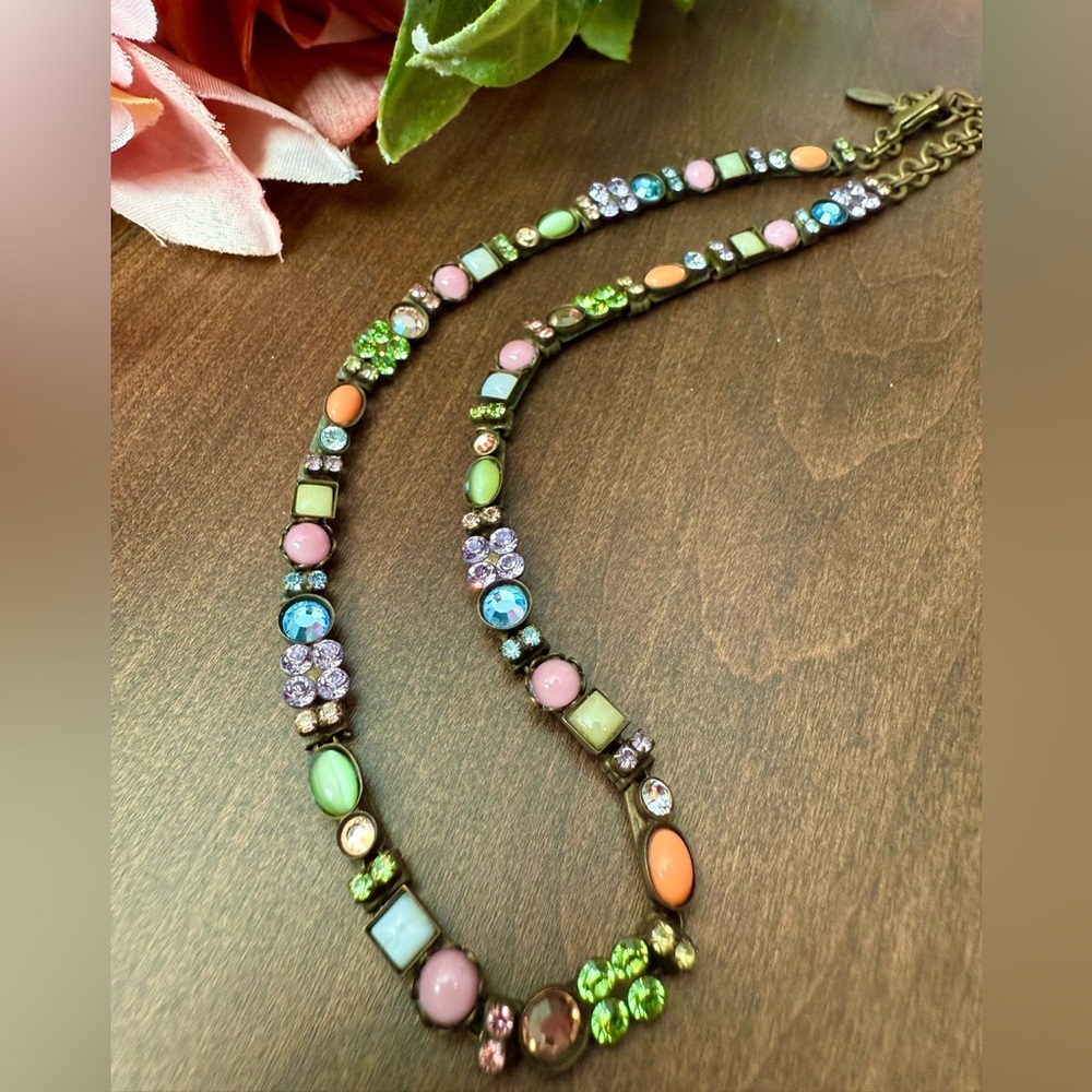 Beautiful Sorrelli Vintage Handcrafted Line Necklace